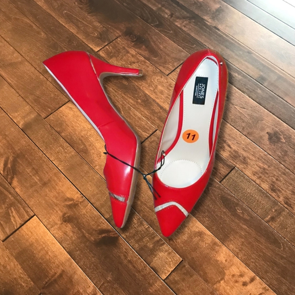 Jones New York Patent Red Pumps Size 11